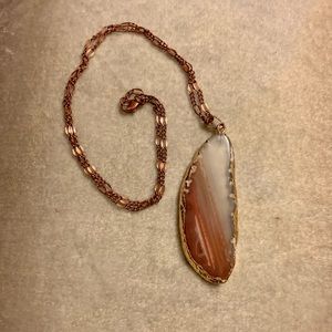Sliced Agate Pendant with a Bronze Necklace NEW